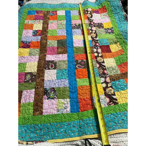 Handmade Patchwork Quilt Log Cabin Pattern Colorful Fabric Artisan Made 41 x 34 - Picture 2 of 7